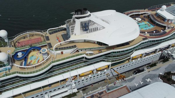 Acheter un chalet alpin : un investissement lucratif au cœur des stations de ski.